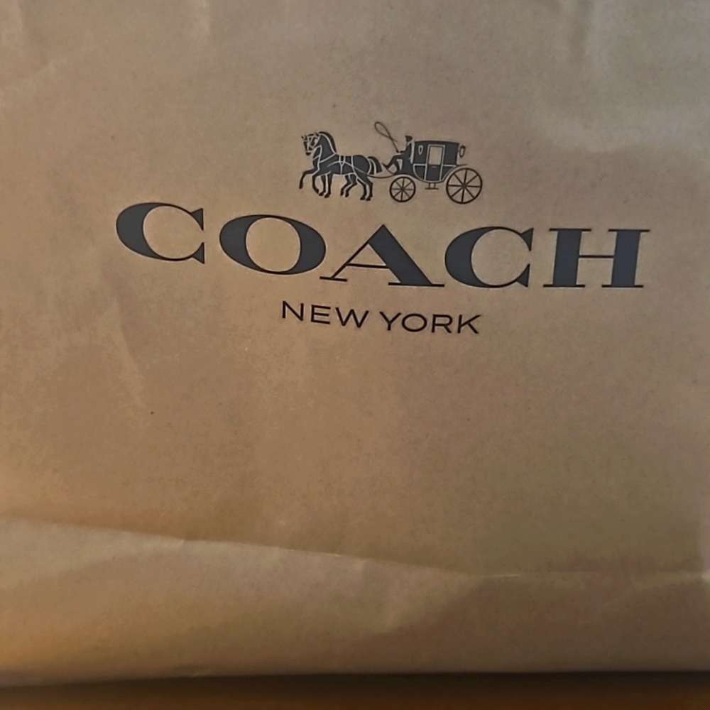 COACH NWT! NWOT! EUC!